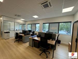 Location - Bureaux 338m² - Isneauville