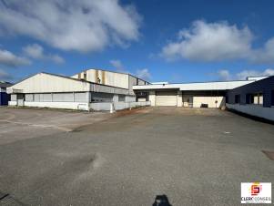 Vente - Local d'activité 3300m² - Isneauville