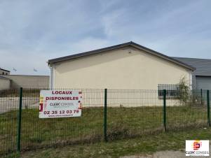 Location - Local d'activité 400m² - Angerville-la-campagne