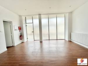 Location - Local commercial 64m² - Petit-couronne