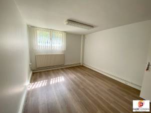 Location - Local d'activité 74m² - Bihorel