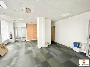 Location - Local commercial 151m² - Rouen