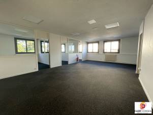 Location - Bureaux 150m² - Bihorel