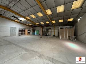 Location - Local d'activité 388m² - Val-de-reuil