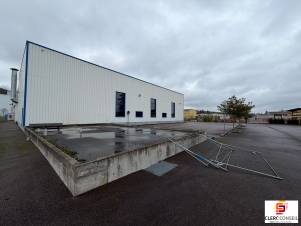 Location - Local d'activité 3105m² - Louviers