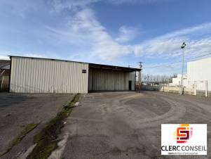 Vente - Local d'activité 700m² - Gaillon