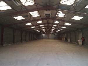 Location - Local d'activité 1368m² - Évreux