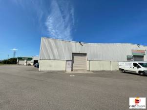 Location - Local d'activité 436m² - Sotteville-lès-rouen