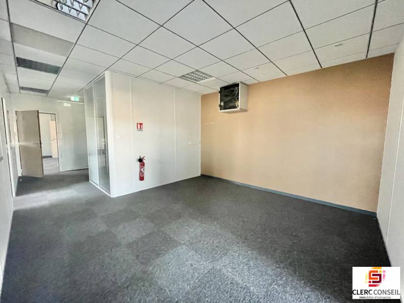 Location - Bureaux 192m² - Rouen