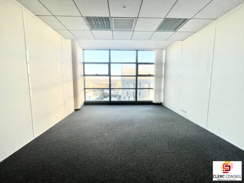 Location - Bureaux 192m² - Rouen