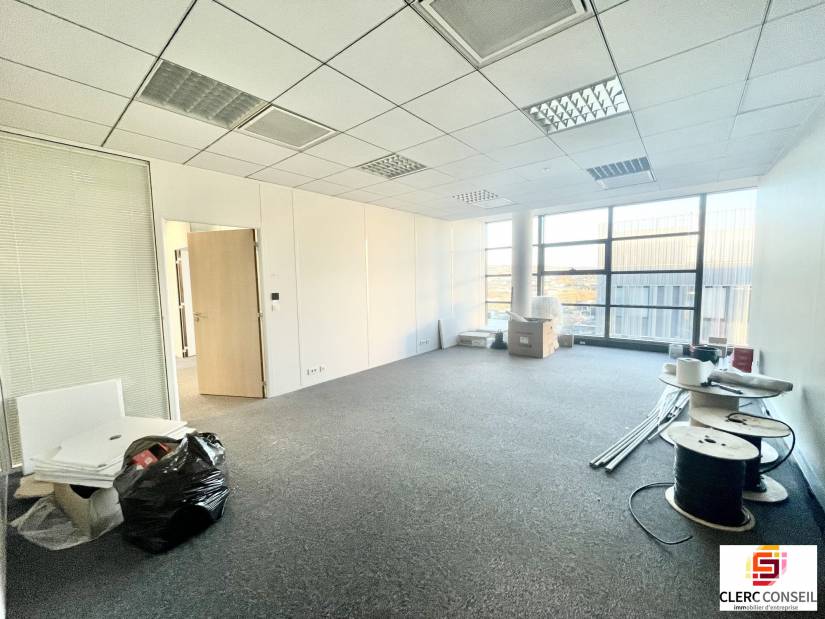 Location - Bureaux 192m² - Rouen