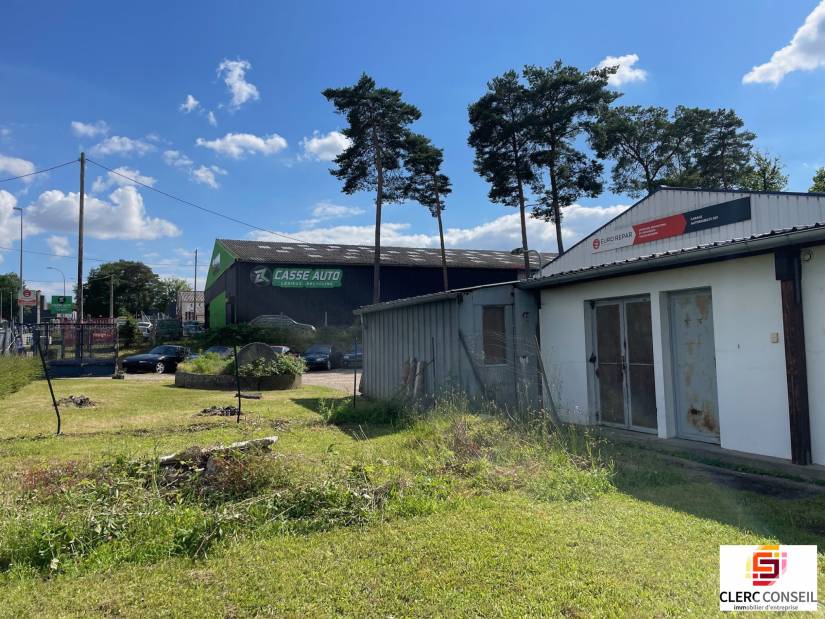 Vente - Local d'activité 1100m² - Évreux