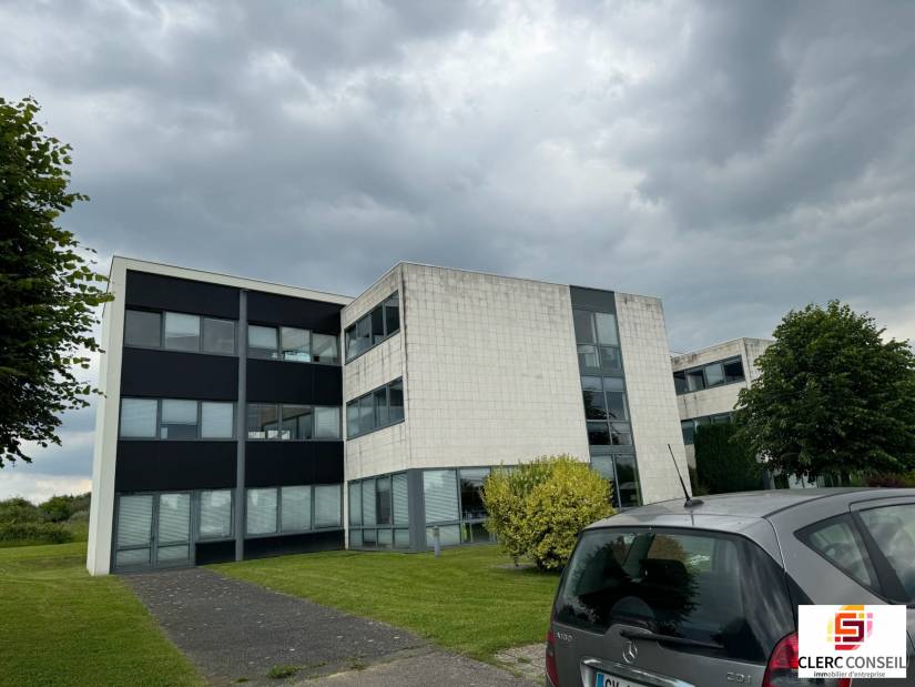 Vente - Bureaux 2917m² - Mont-saint-aignan