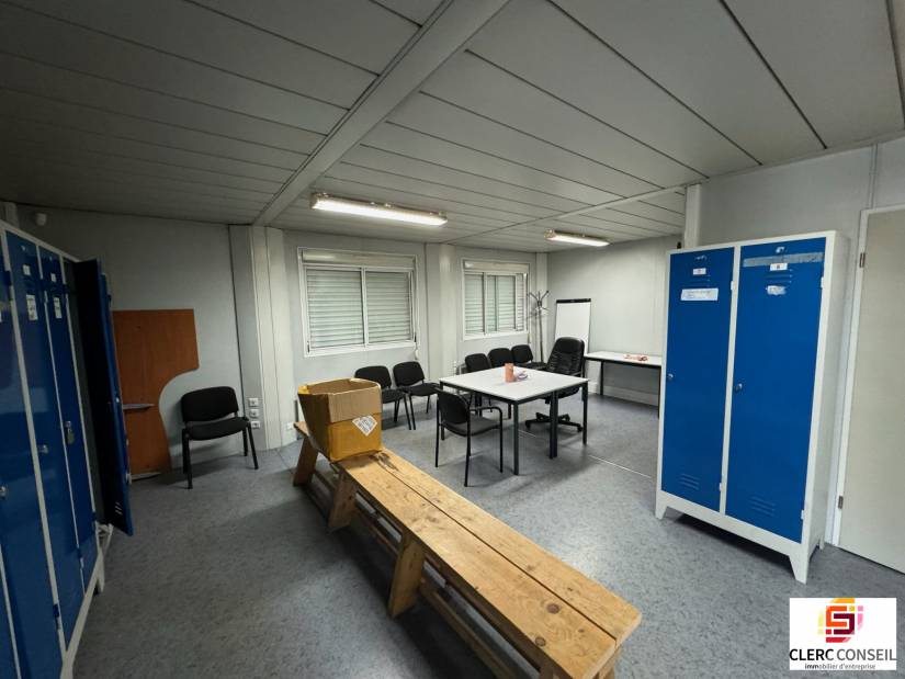 Location - Local d'activité 390m² - Le petit-quevilly