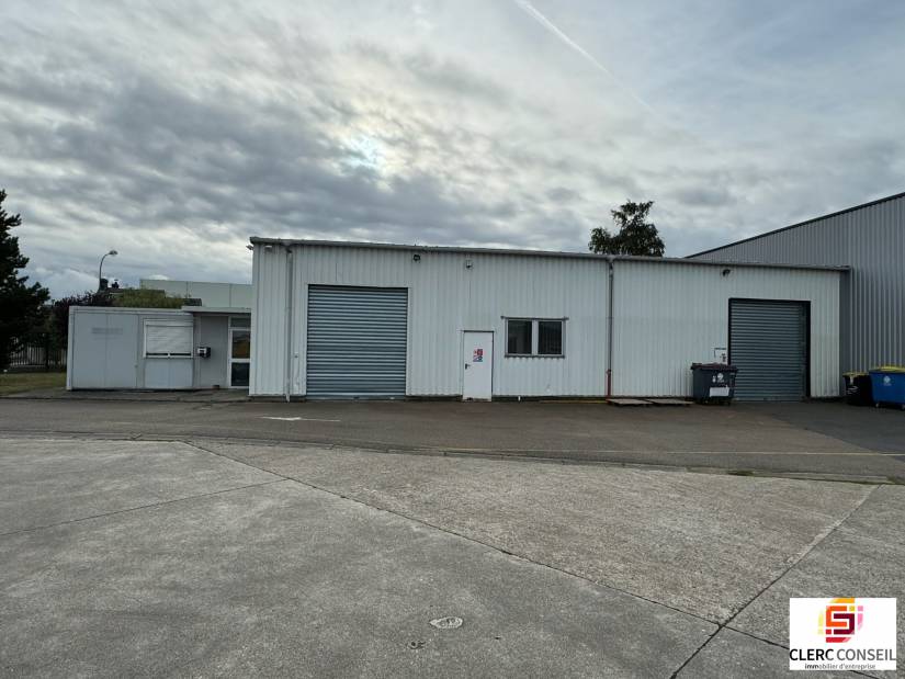 Location - Local d'activité 390m² - Le petit-quevilly