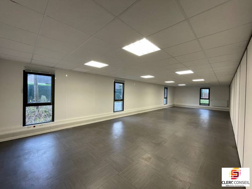 Location - Bureaux 424m² - Mont-saint-aignan