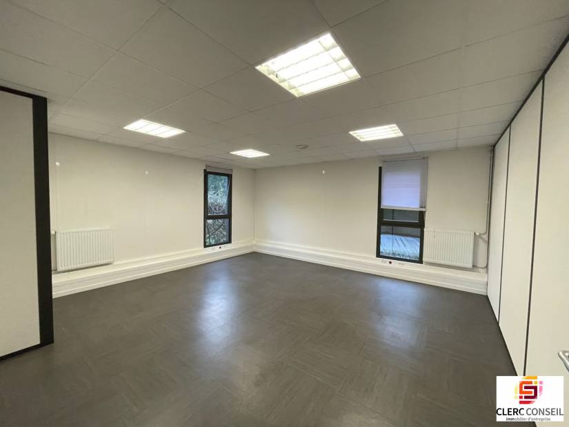 Location - Bureaux 424m² - Mont-saint-aignan