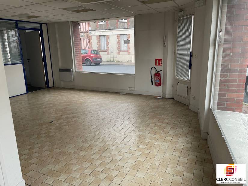 Vente - Local commercial 275m² - Pont-saint-pierre