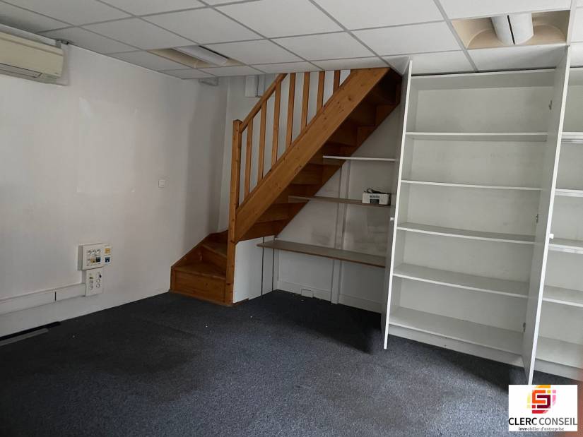 Vente - Local commercial 275m² - Pont-saint-pierre