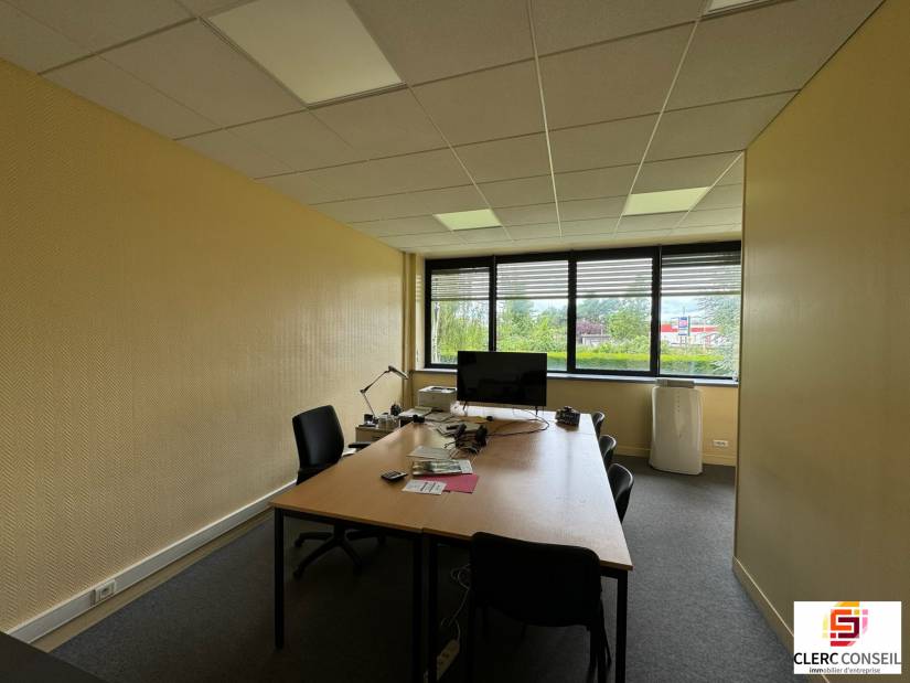 Location - Local d'activité 4200m² - Sotteville-lès-rouen