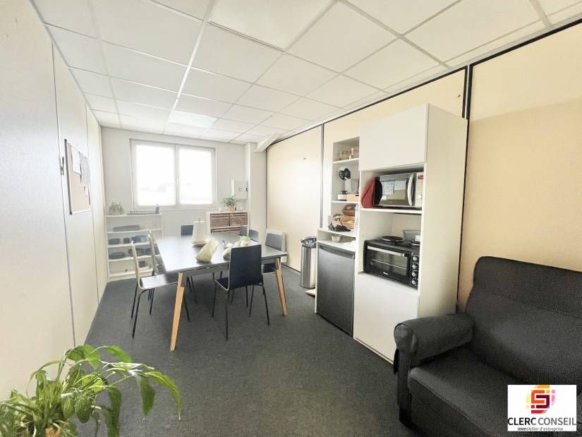 Location - Bureaux 177m² - Le petit-quevilly