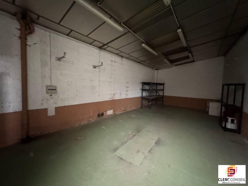 Location - Local d'activité 470m² - Bihorel