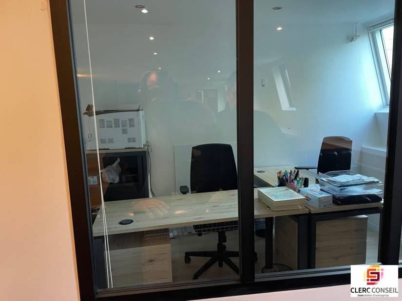 Vente - Local commercial 326m² - Elbeuf