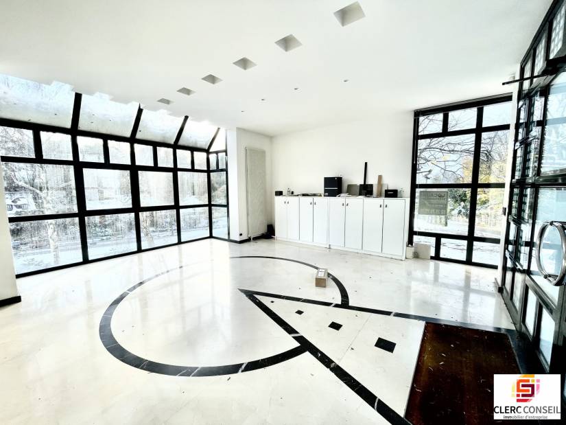 Location - Bureaux 210m² - Bois-guillaume