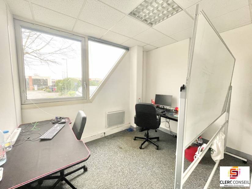 Location - Bureaux 80m² - Bois-guillaume