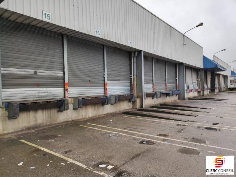 Location - Local d'activité 2000m² - Saint-Étienne-du-rouvray