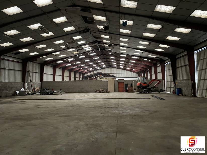 Vente - Local d'activité 1916m² - Nagel-séez-mesnil