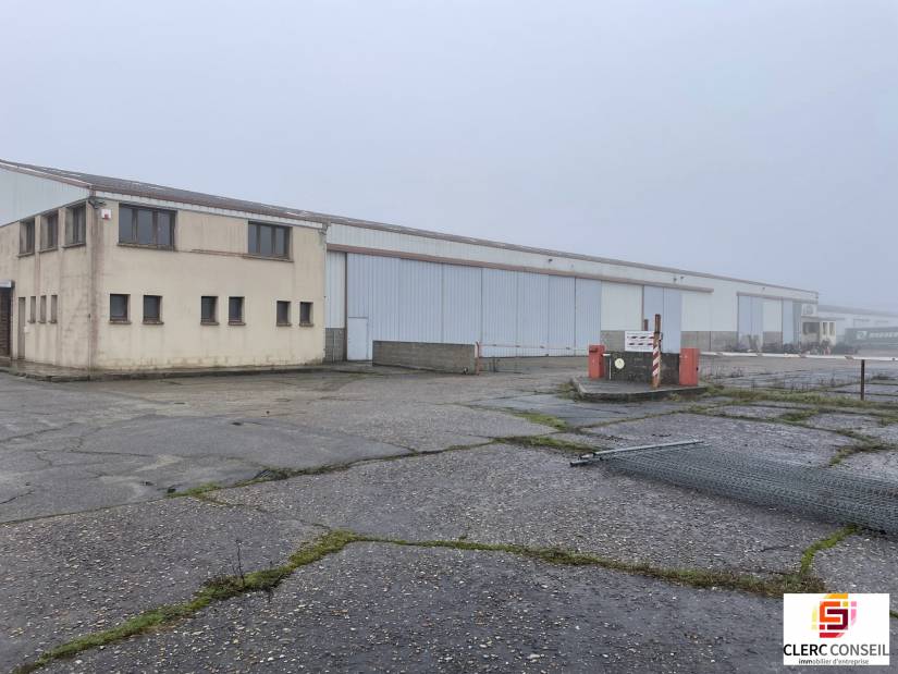 Vente - Local d'activité 1916m² - Nagel-séez-mesnil