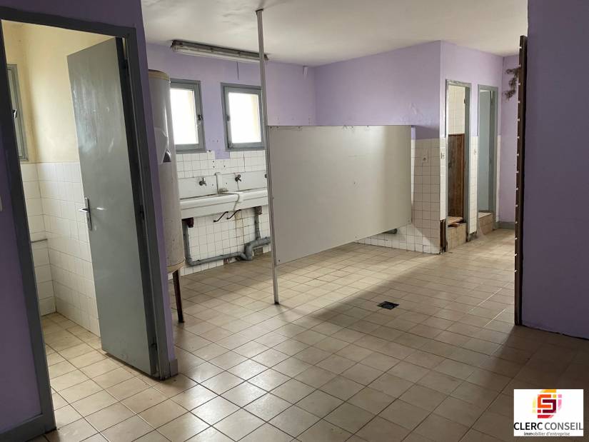 Vente - Local d'activité 1916m² - Nagel-séez-mesnil