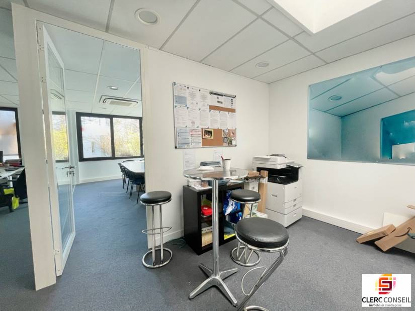 Location - Bureaux 145m² - Mont-saint-aignan