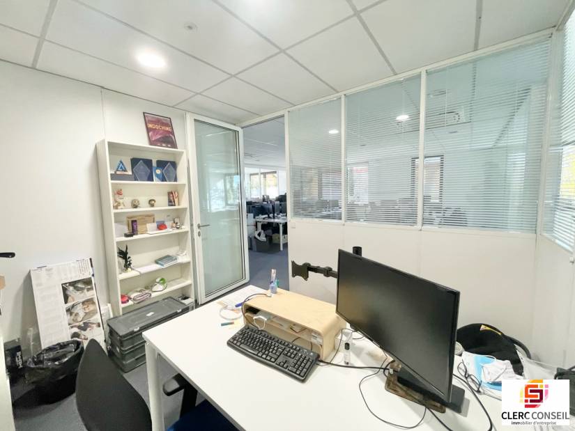 Location - Bureaux 145m² - Mont-saint-aignan