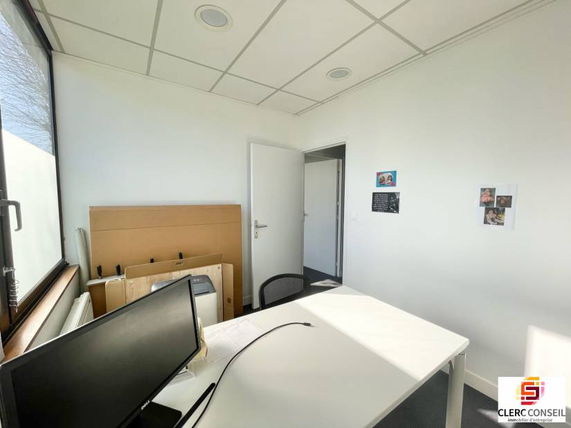 Location - Bureaux 145m² - Mont-saint-aignan