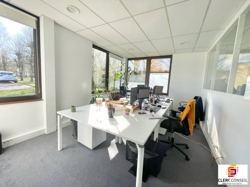 Location - Bureaux 145m² - Mont-saint-aignan