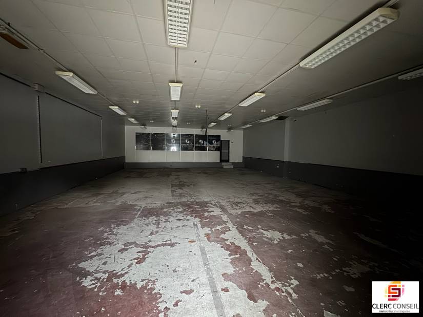 Location - Local d'activité 320m² - Le petit-quevilly