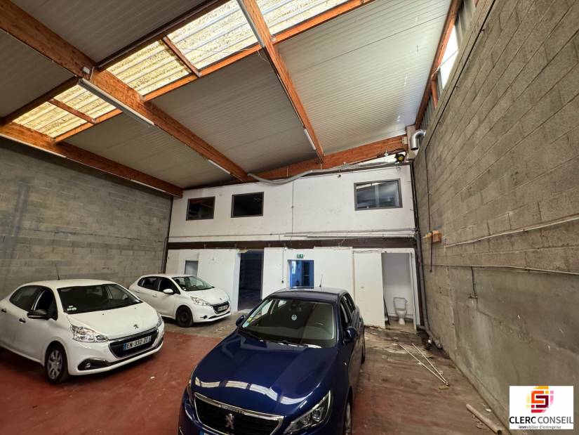 Location - Local d'activité 520m² - Le petit-quevilly