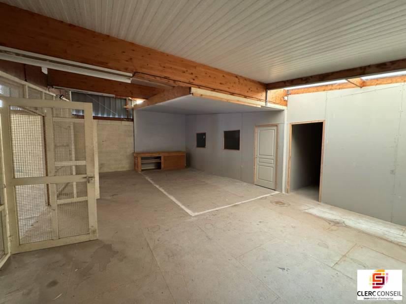 Location - Local d'activité 340m² - Le petit-quevilly