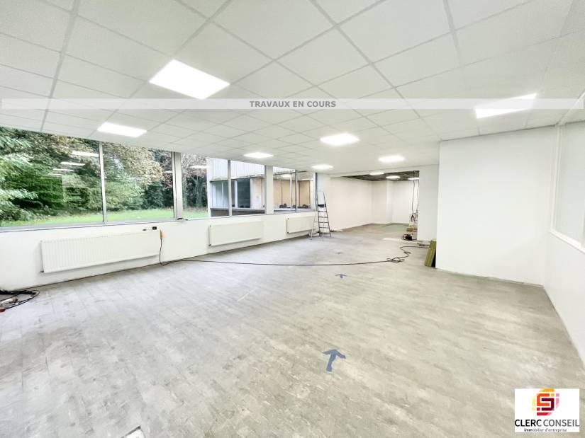 Location - Bureaux 115m² - Saint-martin-du-vivier
