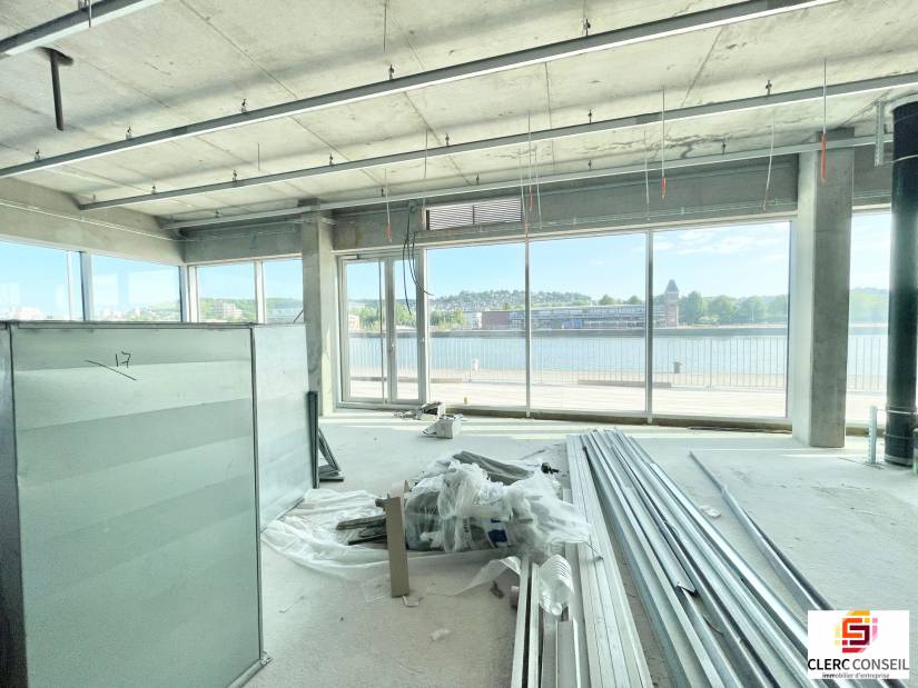 Location - Local commercial 275m² - Rouen