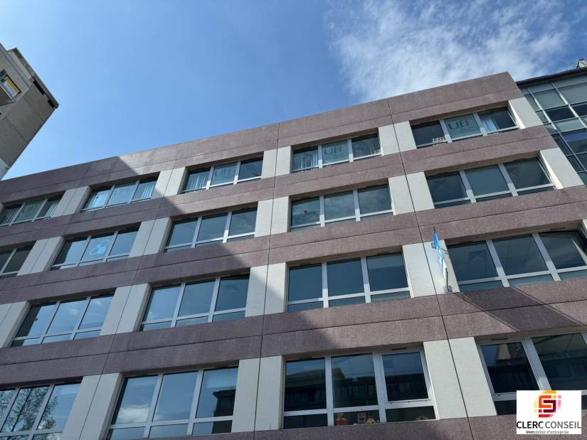 Location - Bureaux 397m² - Rouen