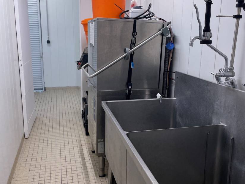Location - Local d'activité 600m² - Porte-de-seine