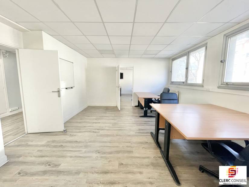 Location - Bureaux 251m² - Rouen