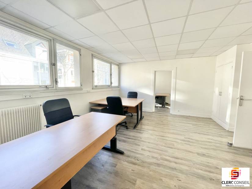 Location - Bureaux 251m² - Rouen