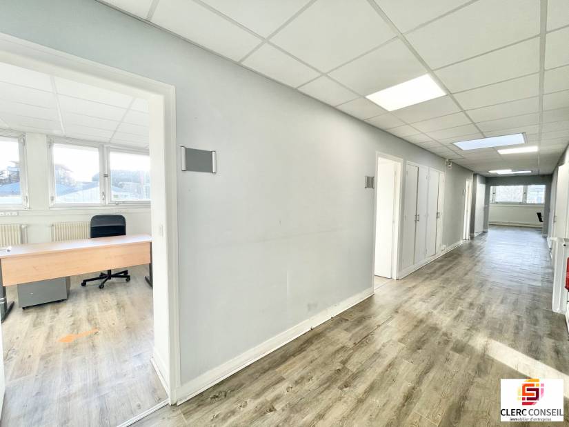 Location - Bureaux 251m² - Rouen