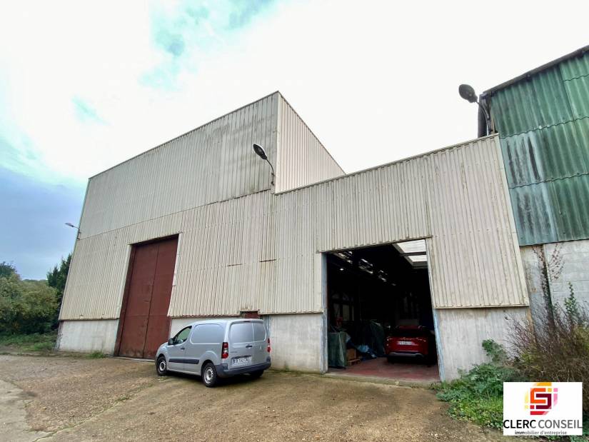 Location - Local d'activité 1750m² - Pont-saint-pierre