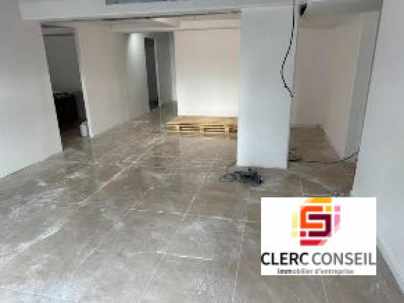 Vente - Local commercial 95m² - Rouen