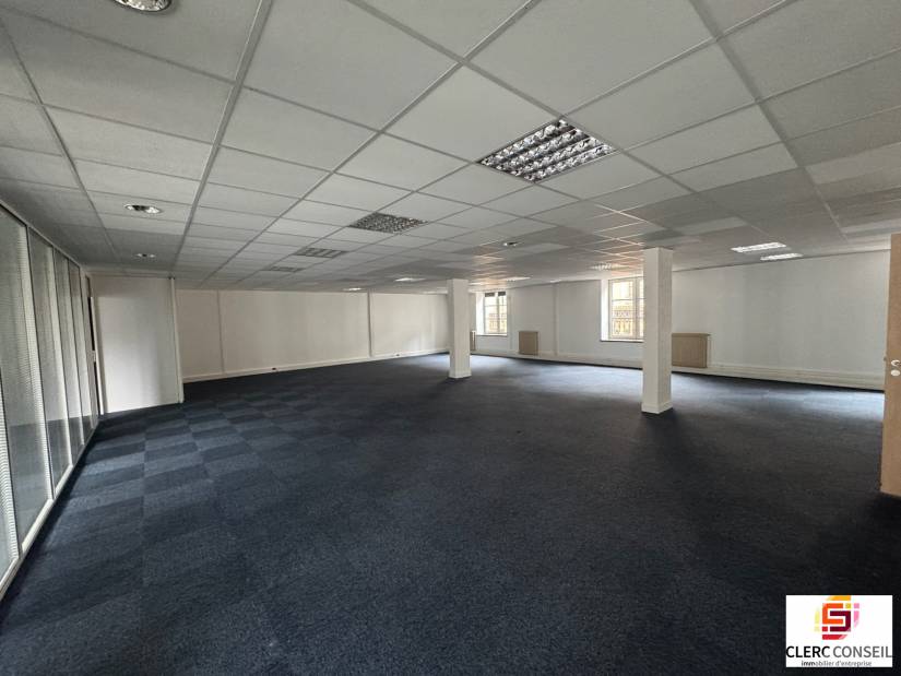 Location - Bureaux 542m² - Rouen